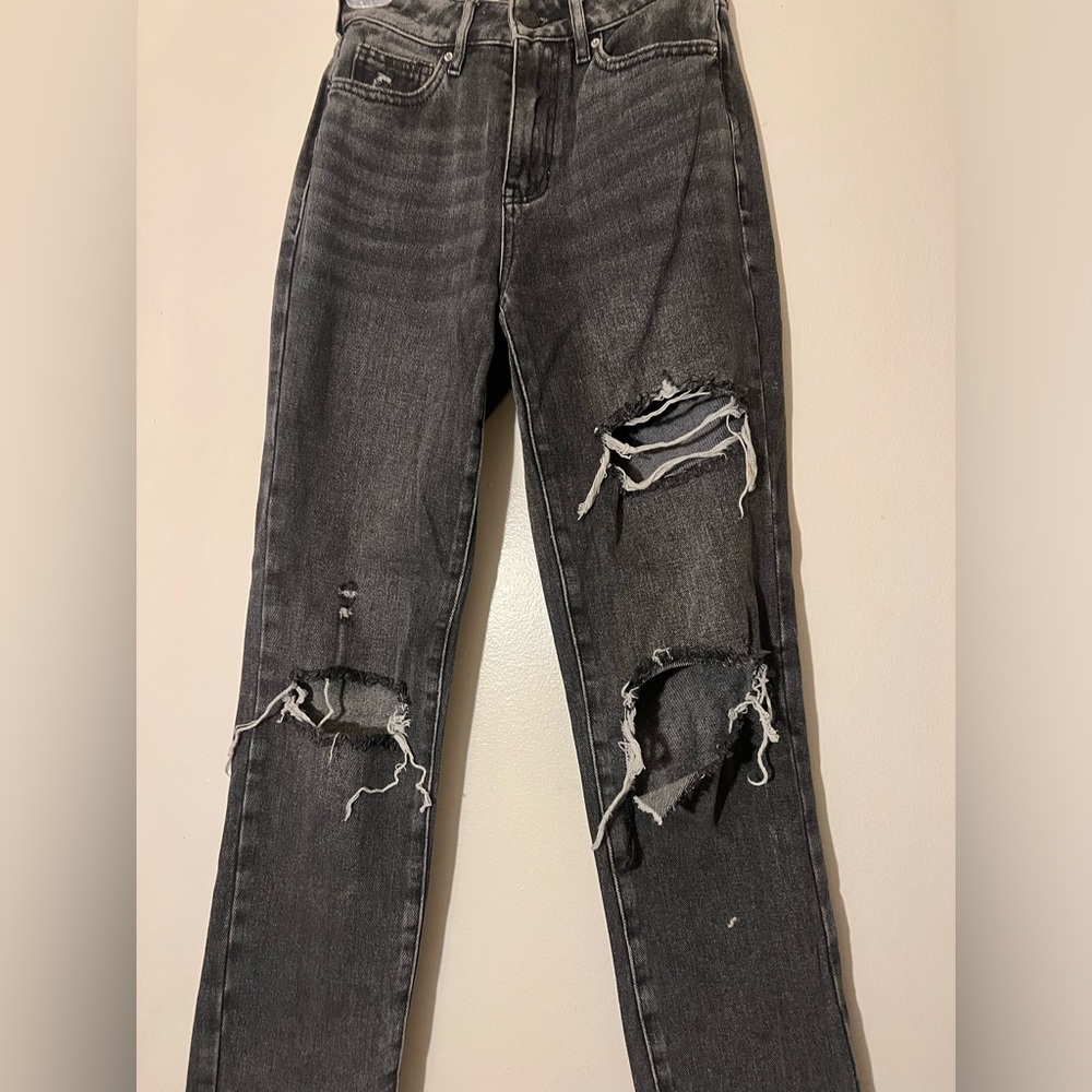 Pacsun Women’s Distressed Mom Jean